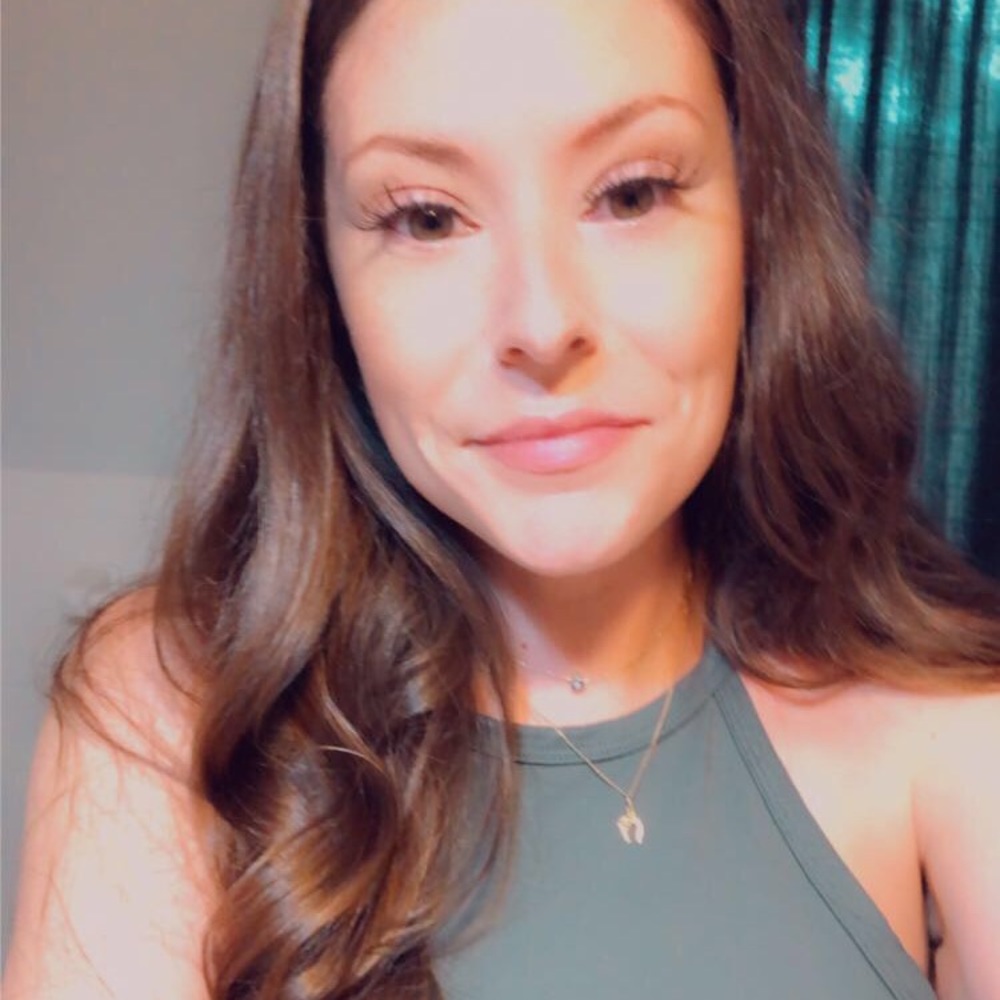 Meet your Posher, Tiffany